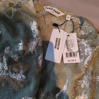 Conjunto Naf Naf Top y Falda Talla S