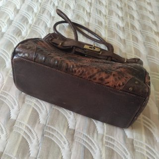 Bolso de piel auténtica cocodrilo. Marrón.