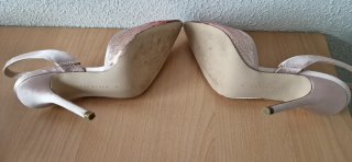 Zapatos de tacón de Zara con lentejuelas, talla 36