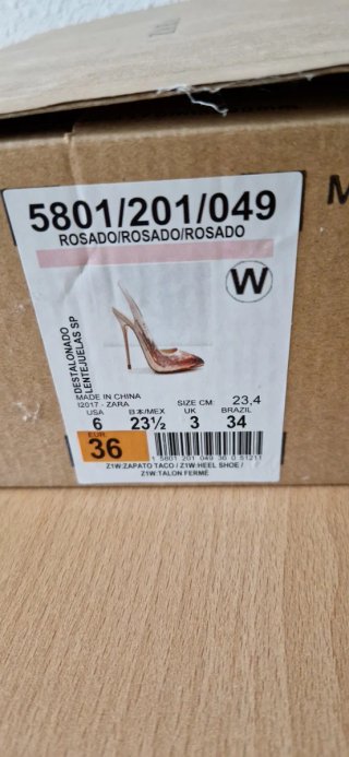 Zapatos de tacón de Zara con lentejuelas, talla 36