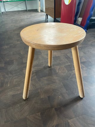 Taburete vintage de madera