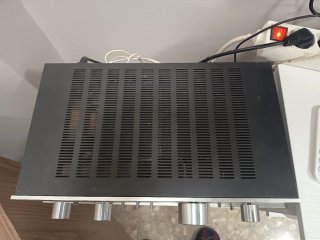 Amplificador Akai AM-2250 Plata
