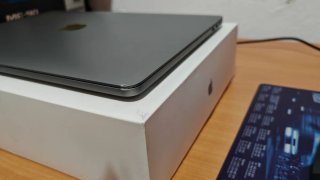 MacBook Pro TouchBar 13" 2020