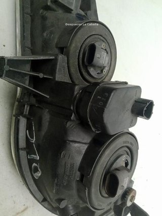 Faro derecho toyota corolla liftback e11 20257637