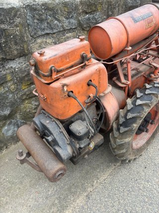 Rotovator Antiguo Naranja