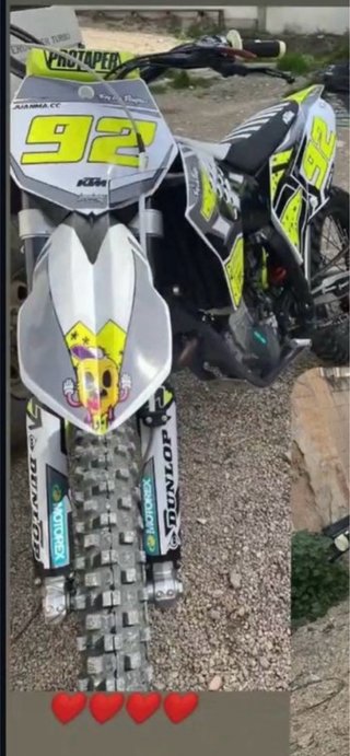KTM 250cc Motocross Blanca y Amarilla