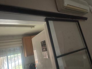 Puerta corredera cristal cocina