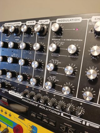 Analogue Solutions Leipzig-S Sintetizador