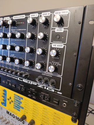 Analogue Solutions Leipzig-S Sintetizador