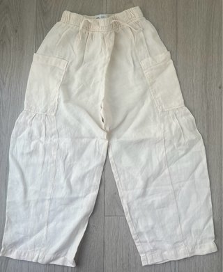 Pantalón de lino color crema Zara