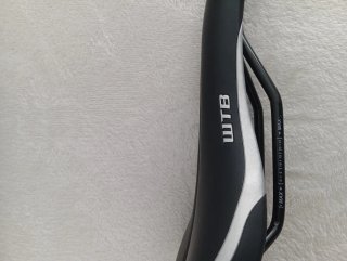 Sillín Bicicleta Kross / 260 mm