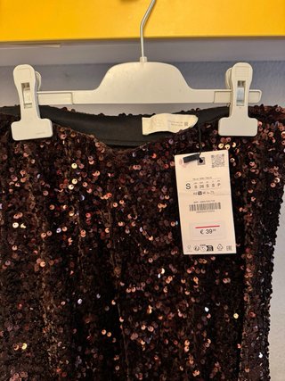 Pantalones Zara lentejuelas marrones y dorados