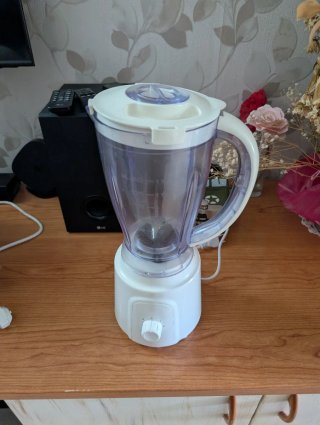 Batidora de vaso blanca