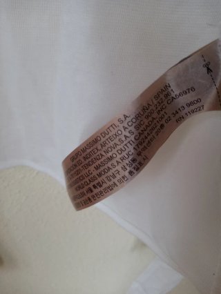 Camisa blusa anudada al frente. Massimo Dutti.