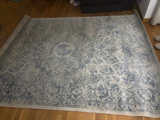 Alfombra grande beige y azul