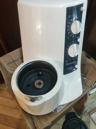 Thermomix TM 21 con accesorios