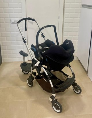 Cochecito Bugaboo con patinete