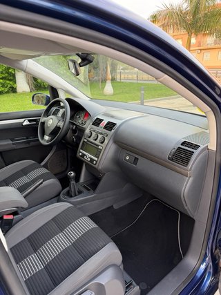 Volkswagen Touran 2009