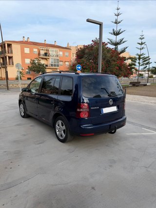 Volkswagen Touran 2009