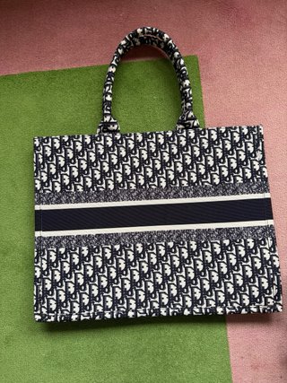 Bolso Dior con monograma