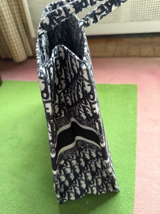 Bolso Dior con monograma