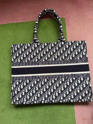 Bolso Dior con monograma