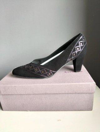Zapato de salón Asensio negro talla 39