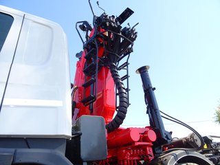 Scania P 400-CAMIONES GANCHO+GRUA