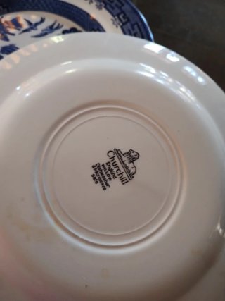 Plato Llano Churchill Azul y Blanco