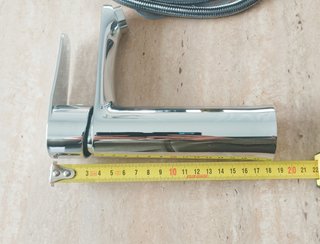 Rubinetto per lavandino nuovo argentato per bagno