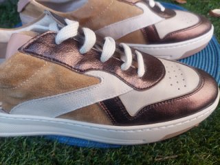 Zapatillas piel regalo
