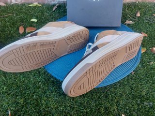 Zapatillas piel regalo