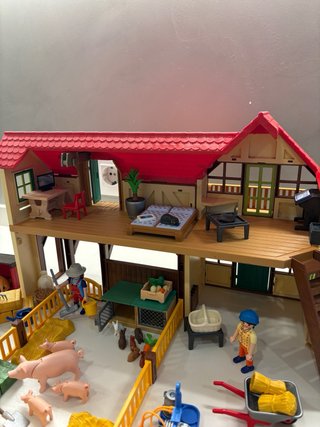 Granja Playmobil con tractor y animales