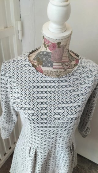 Vestido estampado geométrico