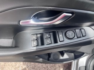 Hyundai i30 2021 1.6 D AUTOMATICO 187000 KM