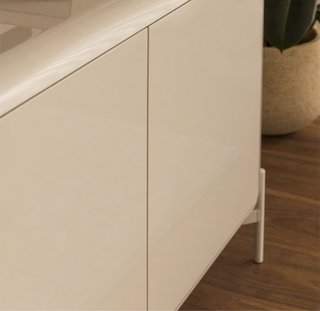Aparador lacado beige Sklum
