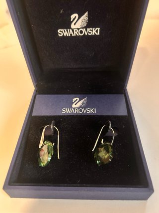 Pendientes Swarovski Galet Verde Claro