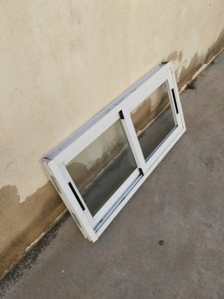 Ventana corredera aluminio blanca