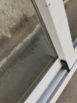 Ventana corredera aluminio blanca