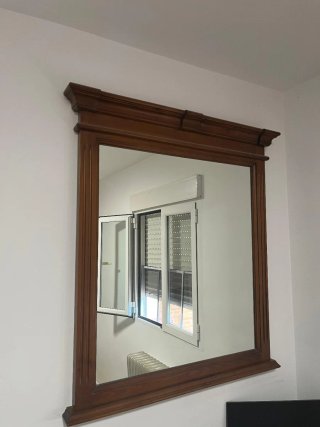 Muebles de salón madera oscura