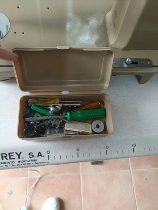 Máquina de coser Refrey Transforma