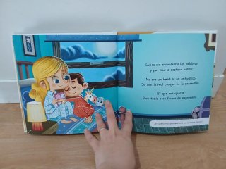 Libro infantil  En busca de las palabras