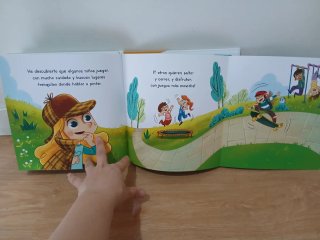 Libro infantil  En busca de las palabras