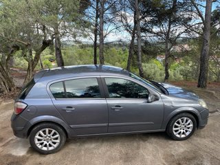 Opel Astra 2005
