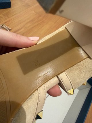 Zapatos de tacón Daniela Shoes beige y dorado