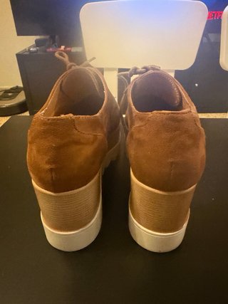 Zapatos T38 Marrones