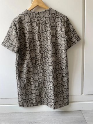 Vestido Zara estampado piel serpiente