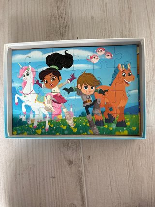 2 Puzzles Ravensburger Nella 24 piezas