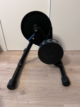 Rodillo Wahoo Kickr Core + Alfombrilla