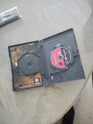 Resident Evil Nintendo GameCube PAL 2 dischi